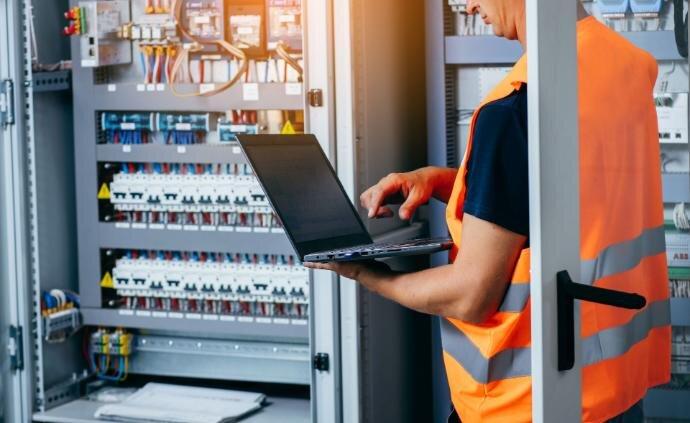 programmation-automate-maintenance-sur-site